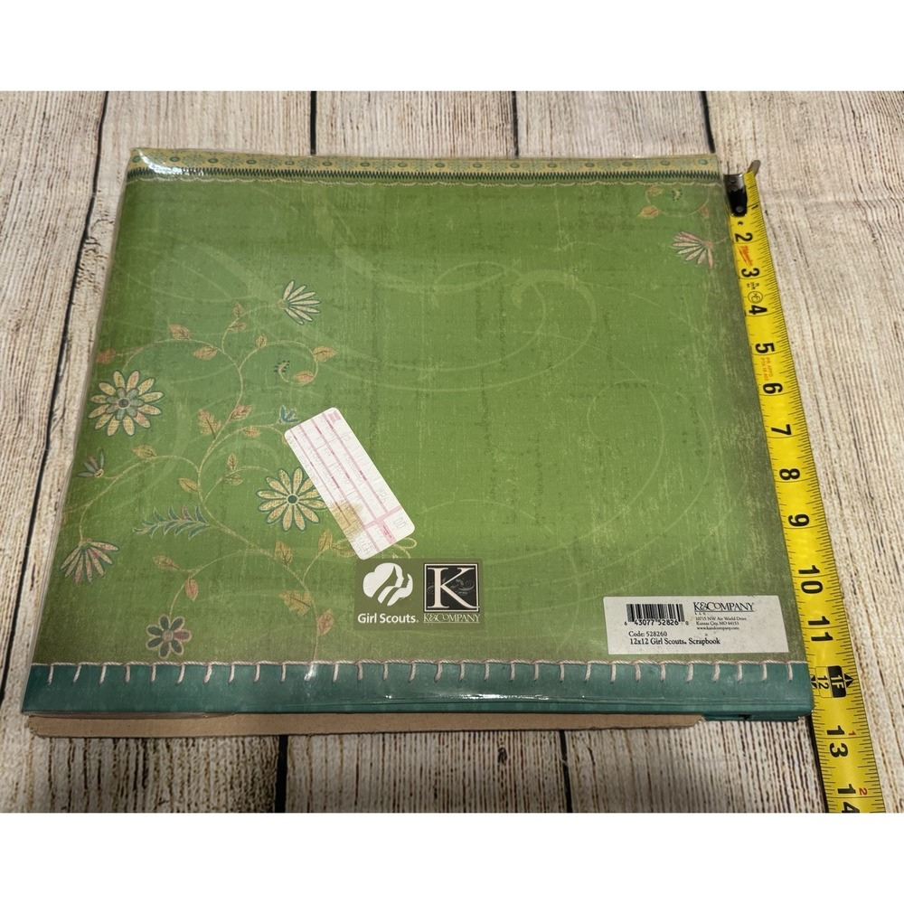 K & Company Girl Scout 12 x 12 Scrapbook Post Bound 20 Pages Book GTubH - Picture 2 of 6